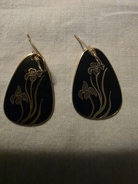 Beautiful Vintage Laurel Burch Cloisonne "Wild Iris" Design Pierced Earrings